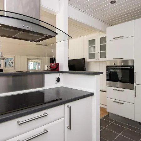 Holiday V Holiday home